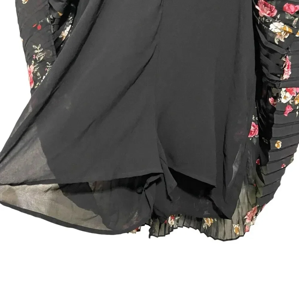 Zara Woman Floral Pleated Romper Womens Small Black Chiffon V-Neck Tie Front‎ S